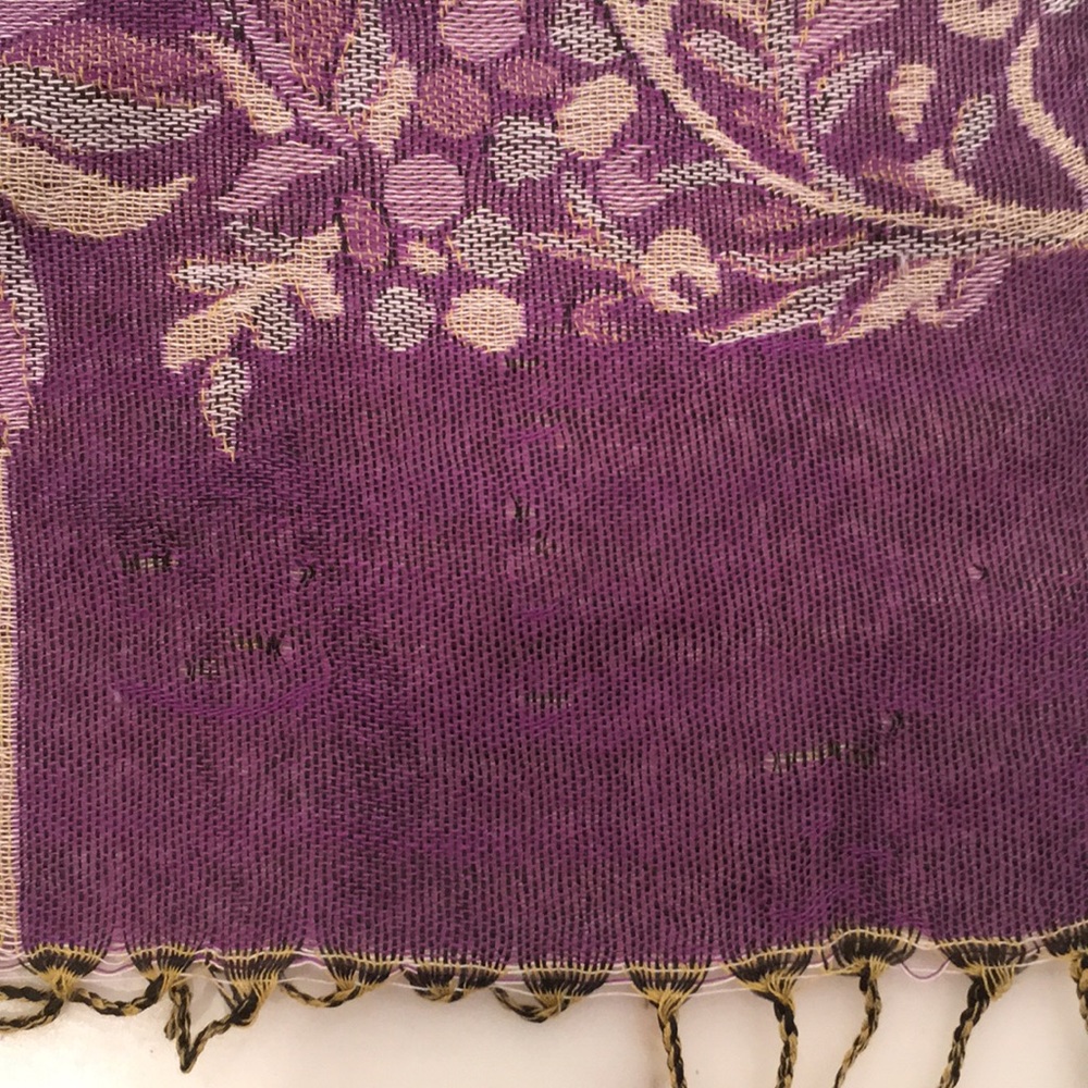 Pretty Pashmina! - Picture 6 of 6